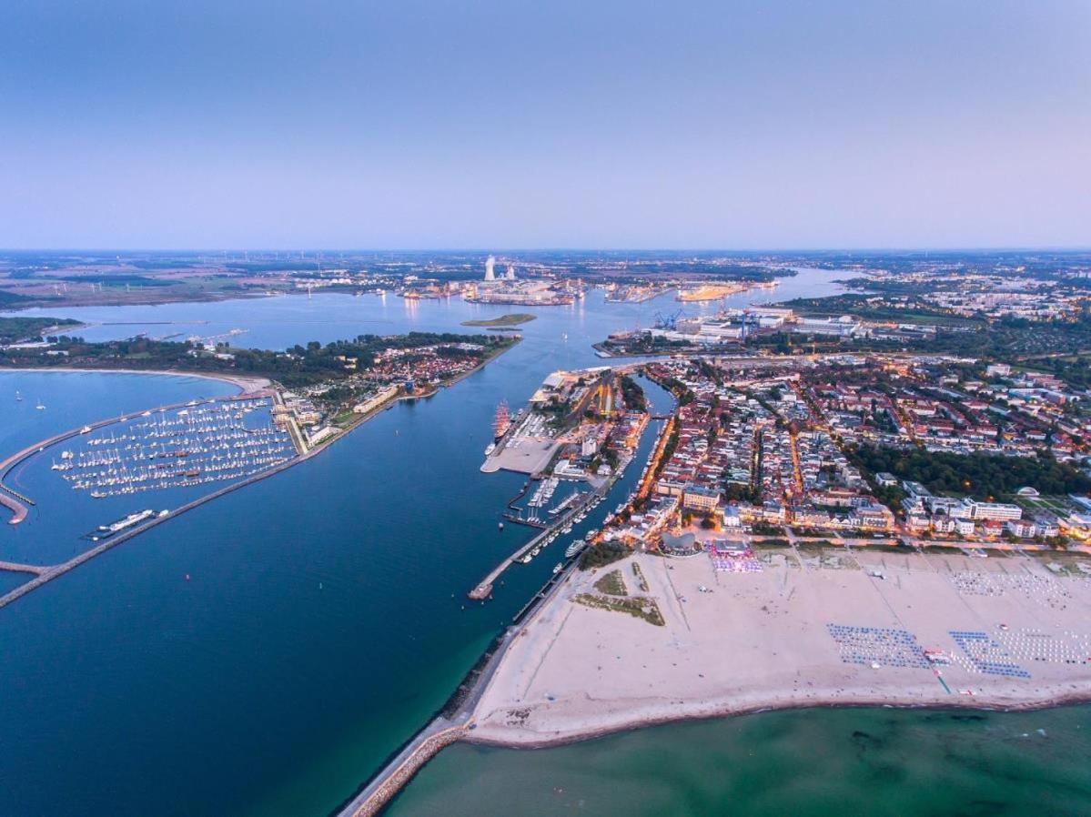 Sonnenschein, Direkt Am Alten Strom Rostock Kültér fotó